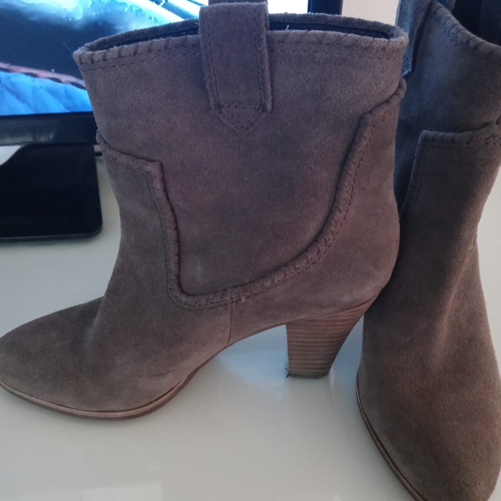 Booties - Picture 2 of 4